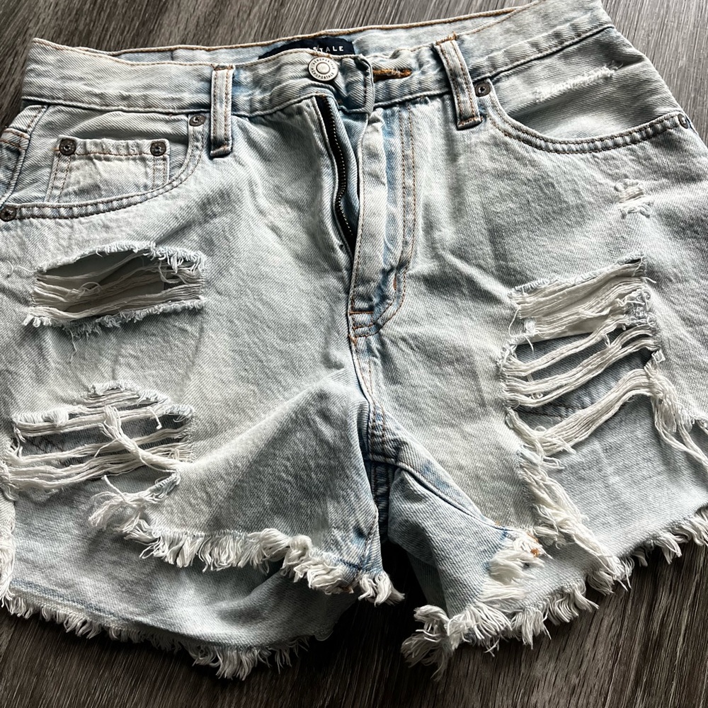Aeropostale ripped shorts